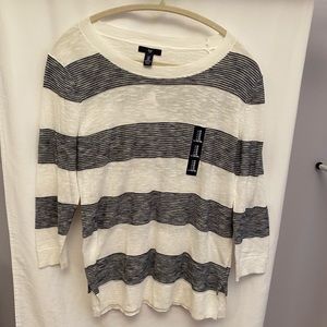 Gap striped long sleeve top size medium